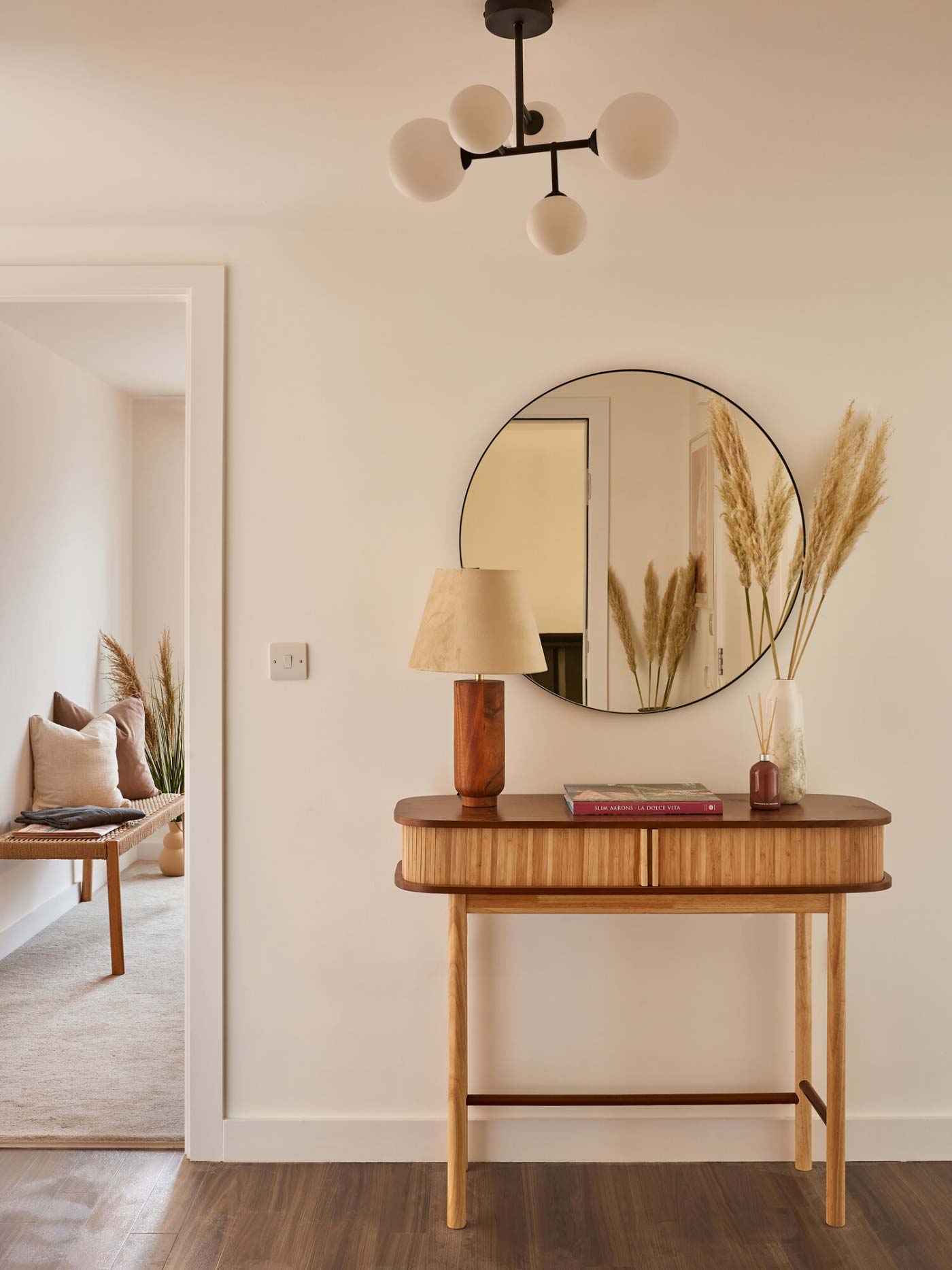 13 Creative Ways to Decorate With Pampas Grass