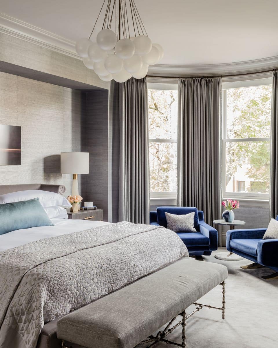 27 Stunning Navy and Grey Bedroom Ideas That You’ll Adore